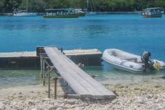 Gan, Faydhoo - dingy dock